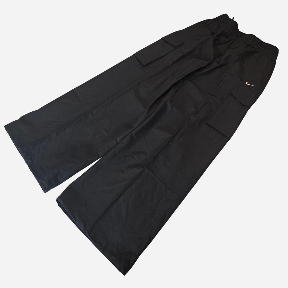 Nike Sporsqear Everything Wovens Mid-Rise Black Cargo Pants Womens - Small